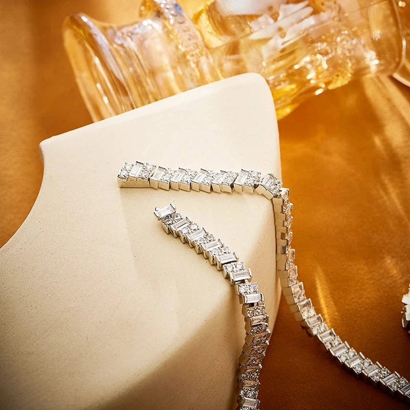 Brass Plated 18K Gold with Zircon Inlaid Fashionable High-End Simple Square Women's Bracelet for Wedding Party Religious Style