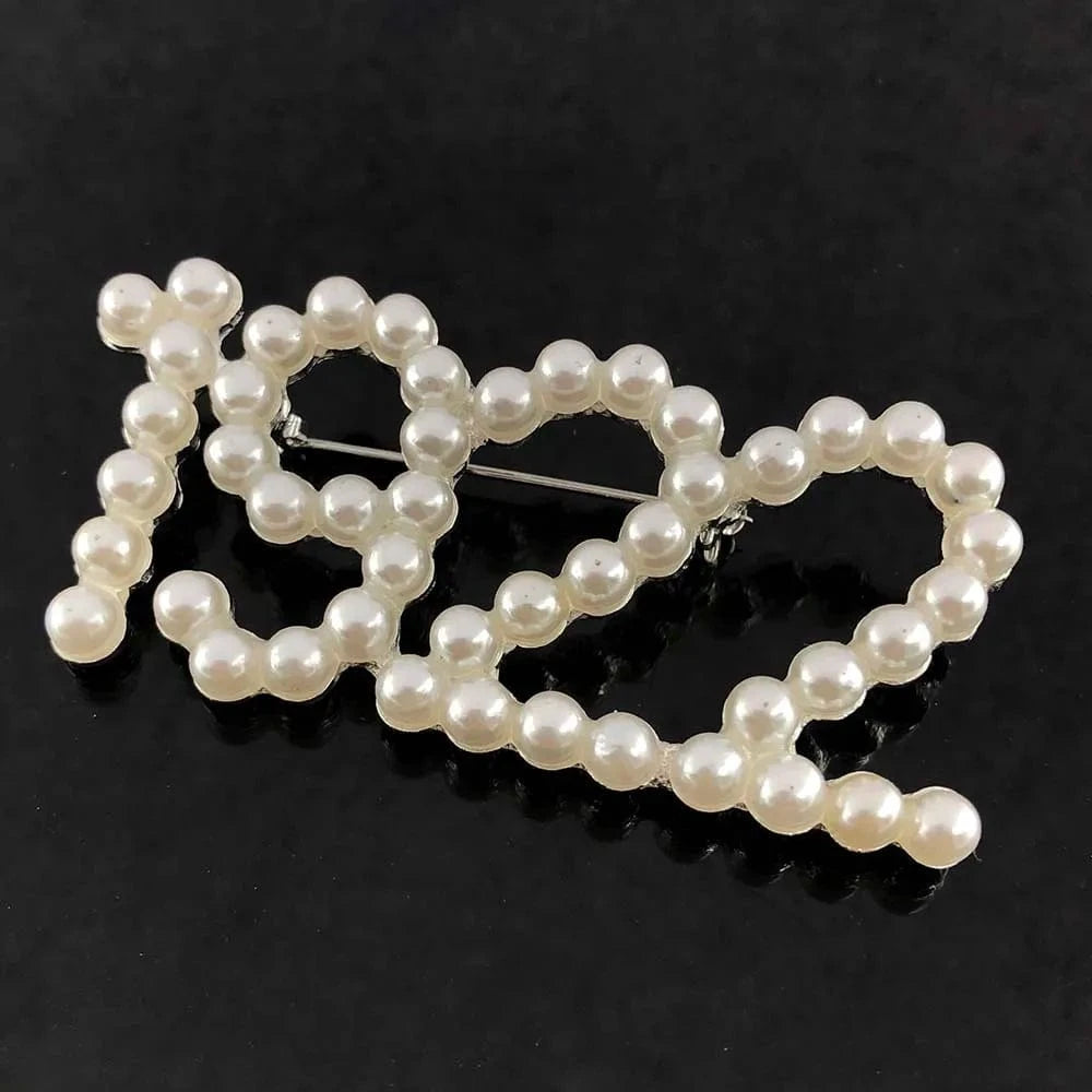 brooch / pearl 01 / As shown in the figure Pearl  Inlay Society Greek Paraphernalia Sorority Jewelry Gifts1922 Brooch Sigma Gamma Rho Jewelry Customize