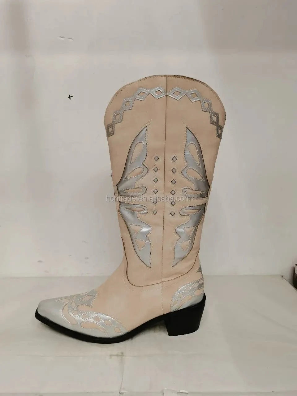 BUSY GIRL XY4929 Red stitching white leather women boots custom size 43 thick heels ladies cowboy boots ladies knee high boots