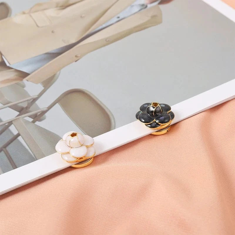 Can Customize Flower Brooch Gift In The Style Of Celebrities Clothes Hat Bag Pin Badge Button Lapel Pin Give Women Gift Decora