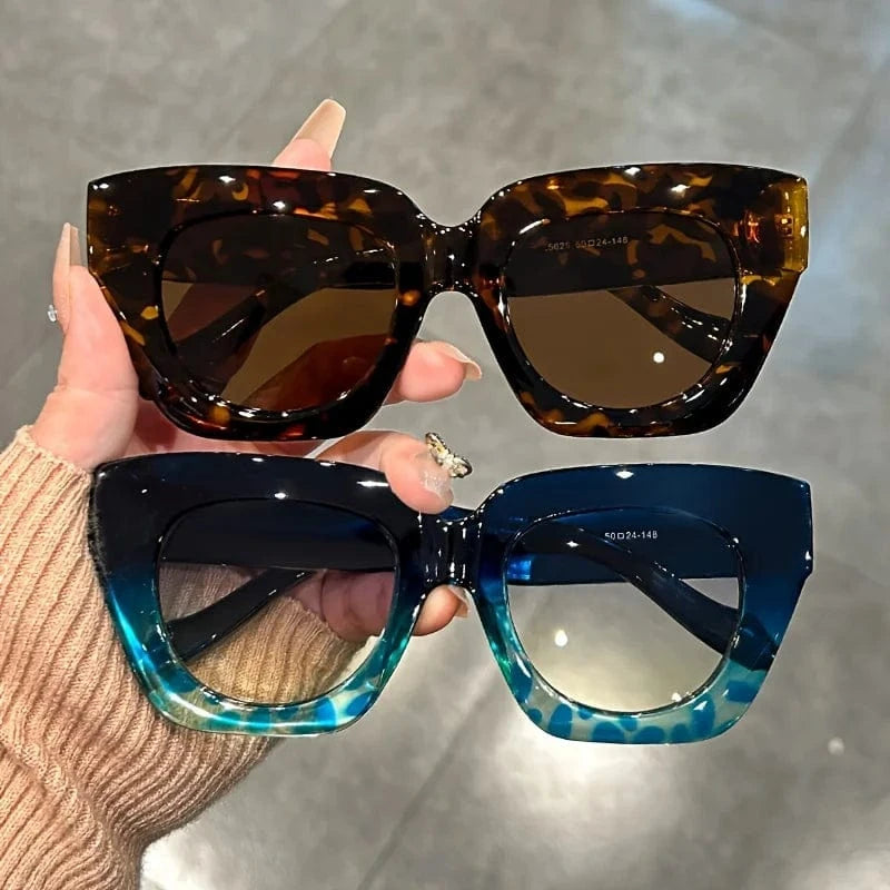 Chic Gradient Cat Eye Fashion Sunglasses for Women - Trendy Anti-Reflective Fashion Shades with Color Block Design,Beach & Party