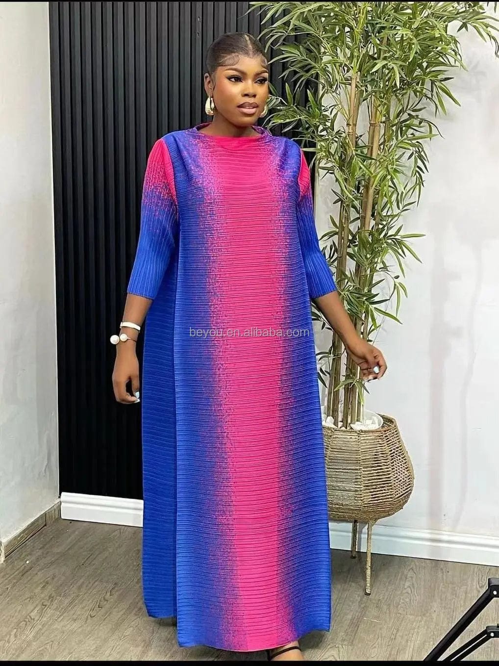 classic / 19CM / 1 Gamma Phi Delta Pink Blue Butterfly Charm Elastic Bracelets Contrast Color GPD Fashion Glass Beads Elegant Hand Jewelry Women