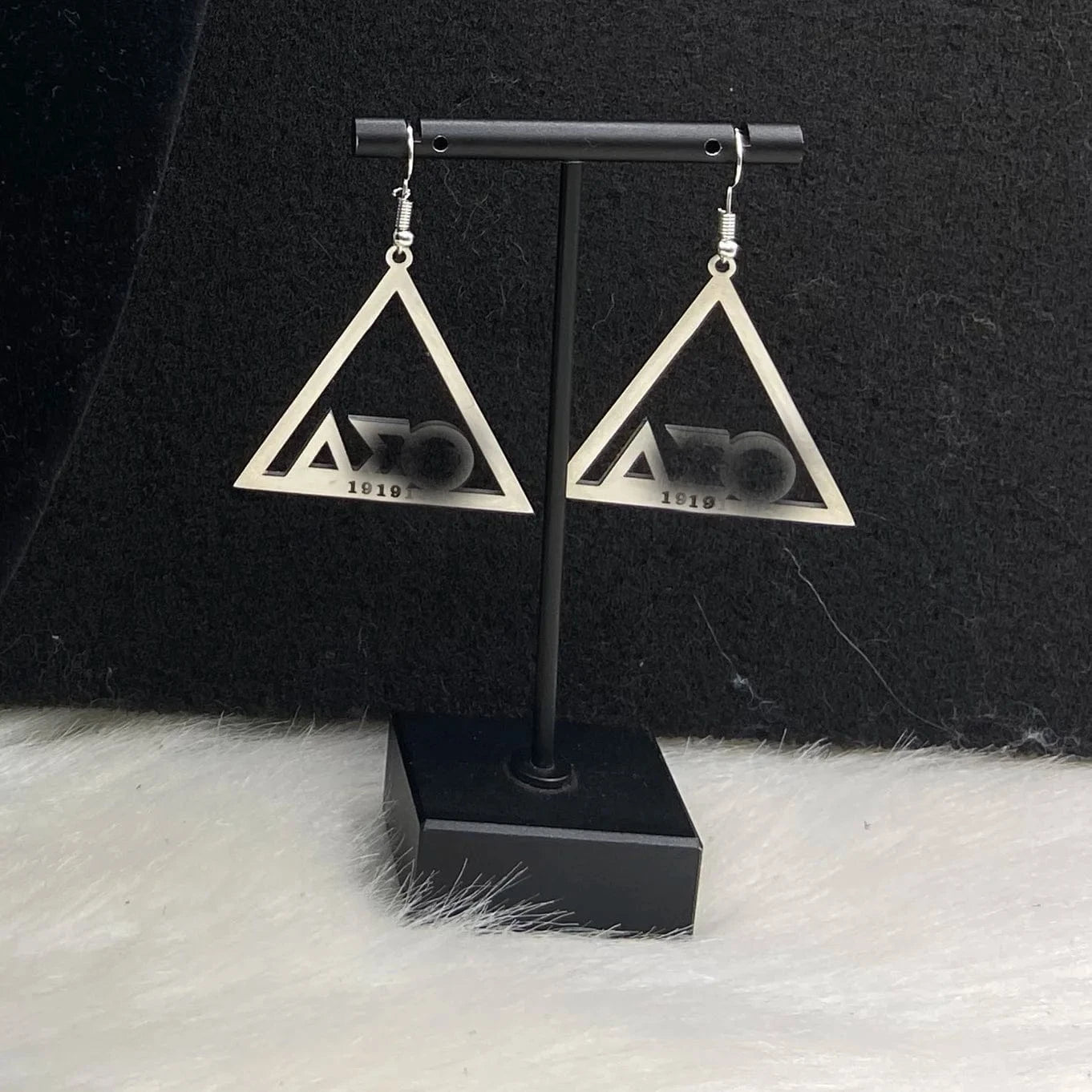 classic / earring Delta Sigma Theta Triangle DST Pyramid Earrings Jewelry Set Hot-selling Gifts Jewelry
