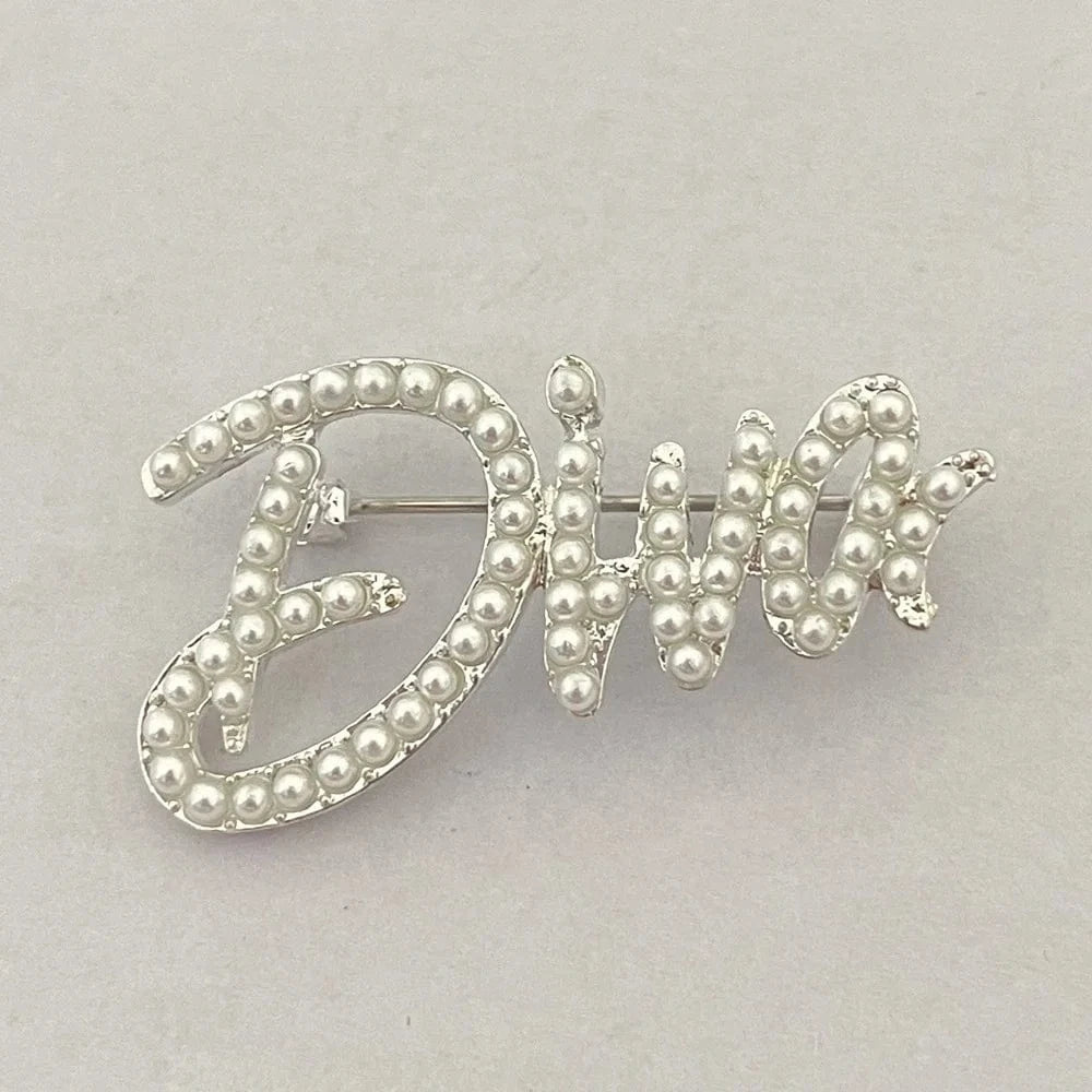 classic / pearl Diva / Silver Plated Delta Diva Lapel Pin Red Rhinestone Greek Sorority Customized logo Lapel Pin Jewelry Devastating Diva Brooches