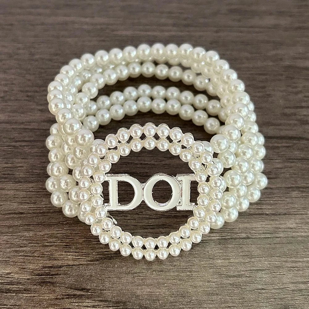 classic / pearl Greek Sorority Multichmber Pearl Rotundity DOI Letter Charm Bracelet Brooch Jewelry