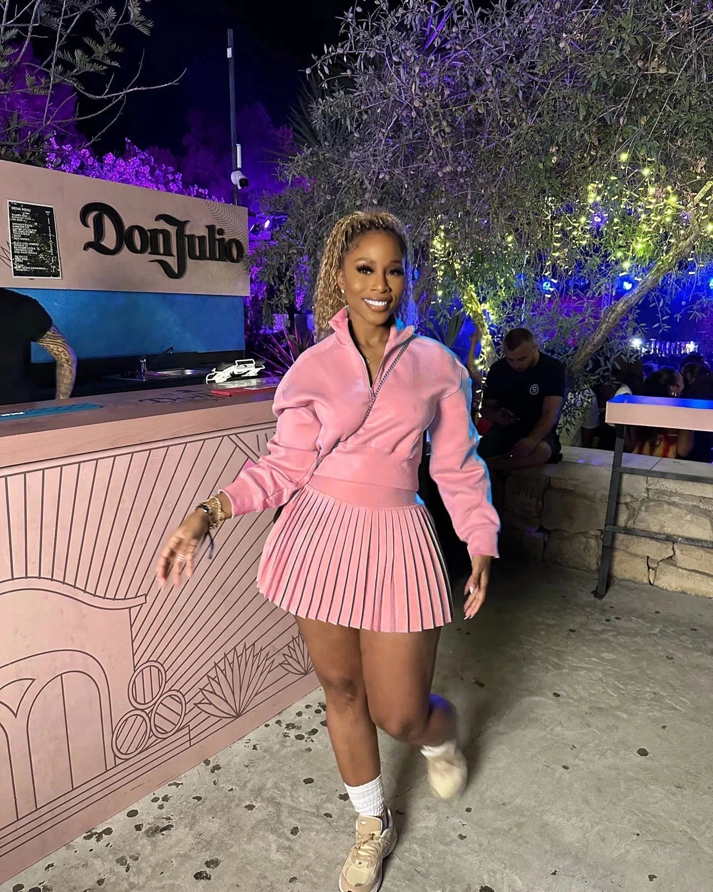 Custom 2 Piece Skirt Set Fall Winter 2024 Women Clothes Outfits Long Sleeve Hoodie & Pleated Skirt Casual Two Piece Set for Girl