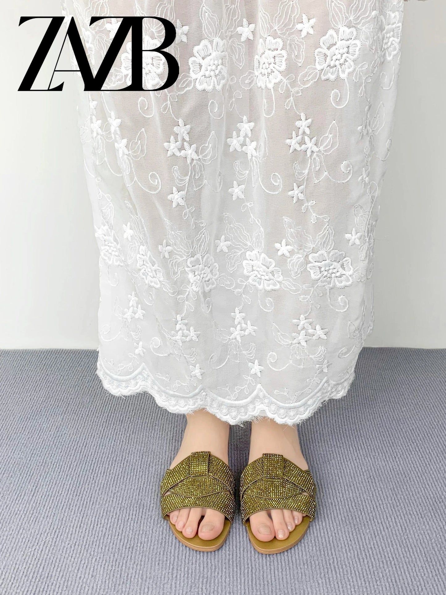 Custom gold braid leather shiny  designer shoes sandal for women and ladies flat slipper shoes luxury femmes fashion