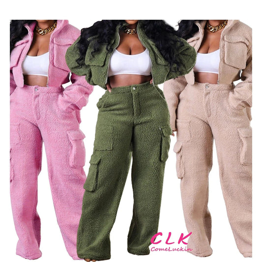 Custom Logo 2024 Winter Warm Thick Women's Fleece Set Long Sleeve Full Zipper Cargo Pockets Pants Women Two Piece Set For Women
