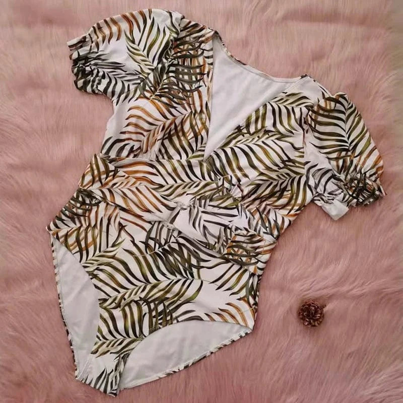 Custom One Piece Swimsuit Short Sleeve Deep V Neck Printed Slimming Recycled Nylon Wireless Plus Size Swimwear 2023