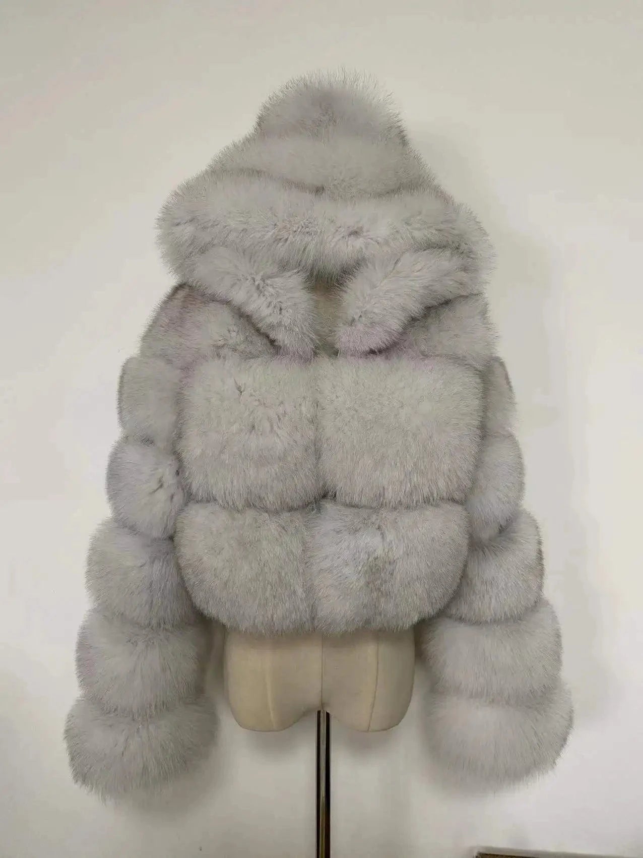 custom sizes / natural white QIUCHEN QC21159 Cropped Hooded Jacket Custom Color Label ladies winter warm fluffy fur real fox fur coat