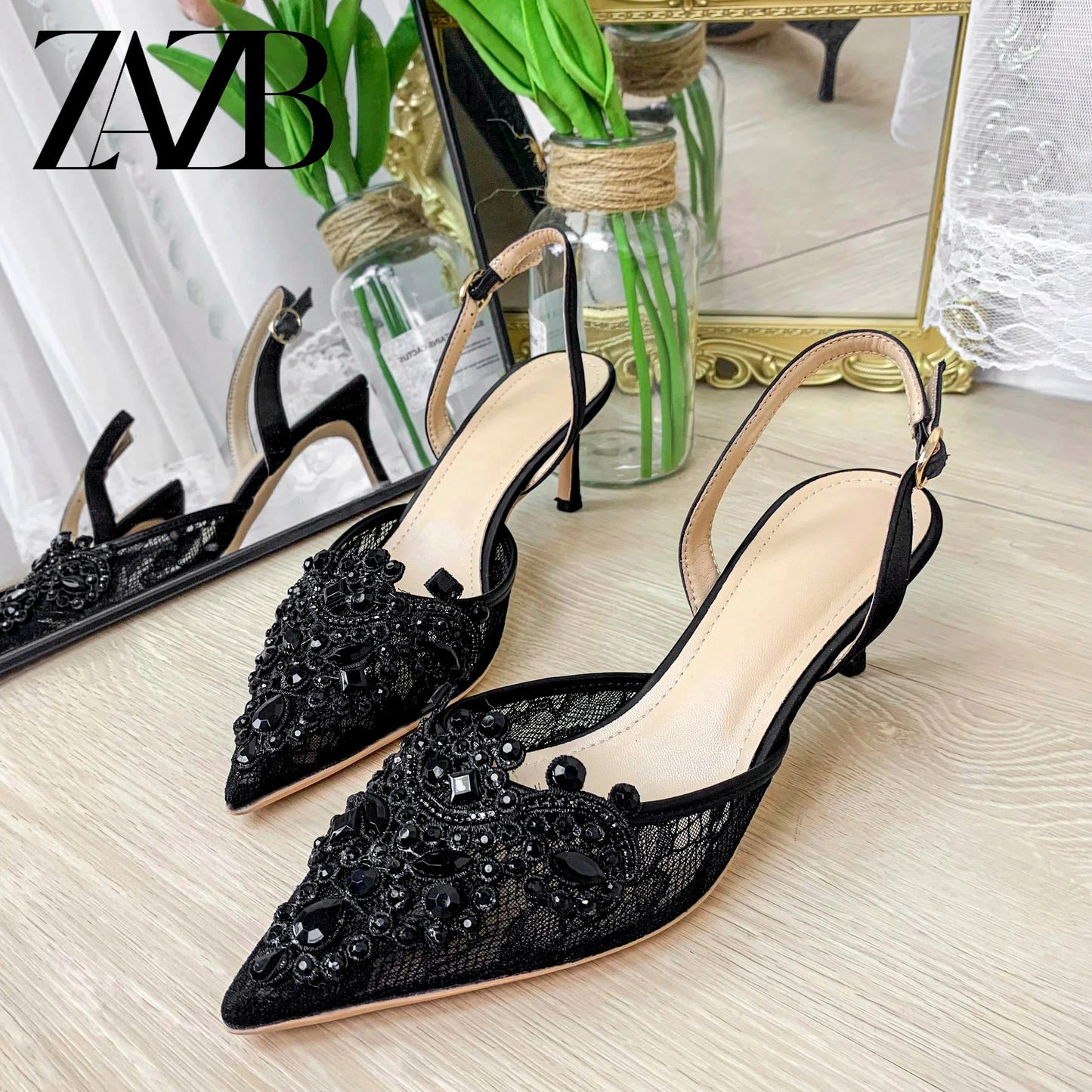 Customized exquisite wedding shoes Women's lace women's shoes Fashion high heels Pearl women's shoes