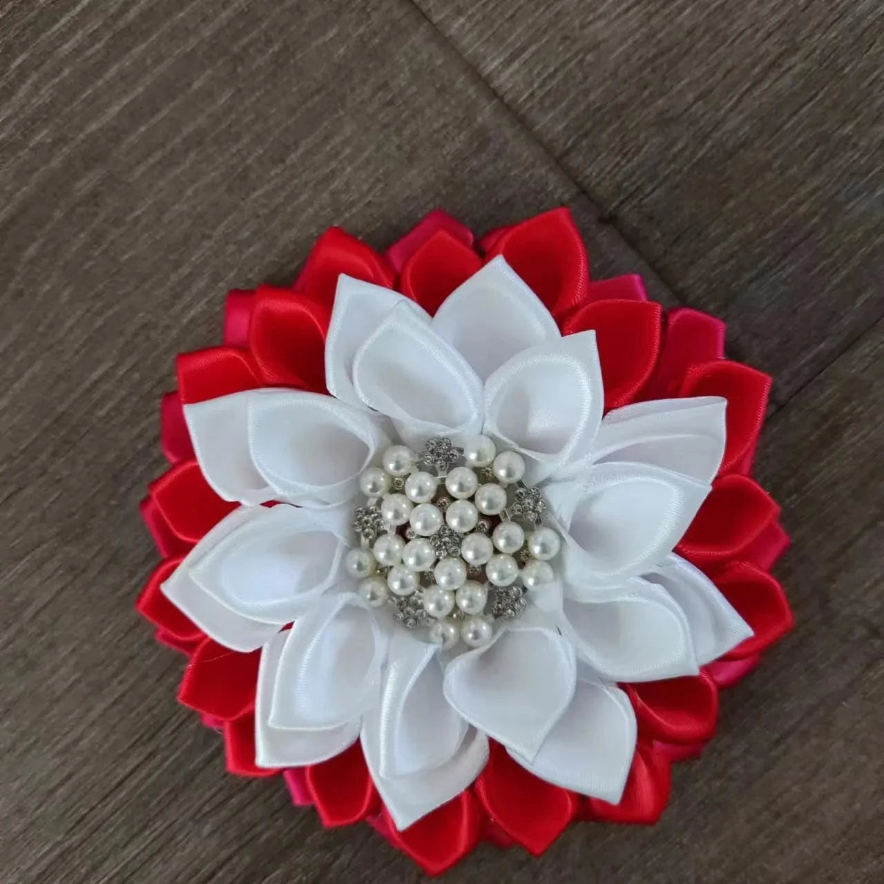 Customized Large Handmade Delta Purple Ribbon Red White Pink Green Sigma Pearl Soror Sorority Saint Flower Brooches Pin Jewelry