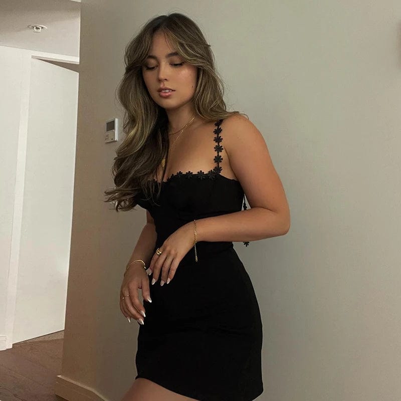 CUTENOVA X22DS138 2024 New Chic Solid Color Sling Lace Dress Elegant Casual Dress Women's Dress