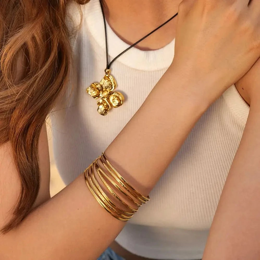 Dainty / Picture / BR984 BR984 Hollow Out Design Multilayer Bracelet 18K PVD Gold-plated Stainless Steel Texture Bracelet for Women