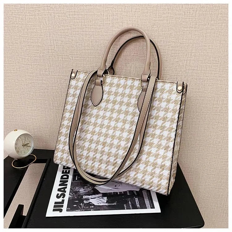 Designer famous brand / White Designer Hot Sale 2024 Customized Retro Houndstooth Large Tote Bag Fashion Leather Handbag Shoulder Bag for Women