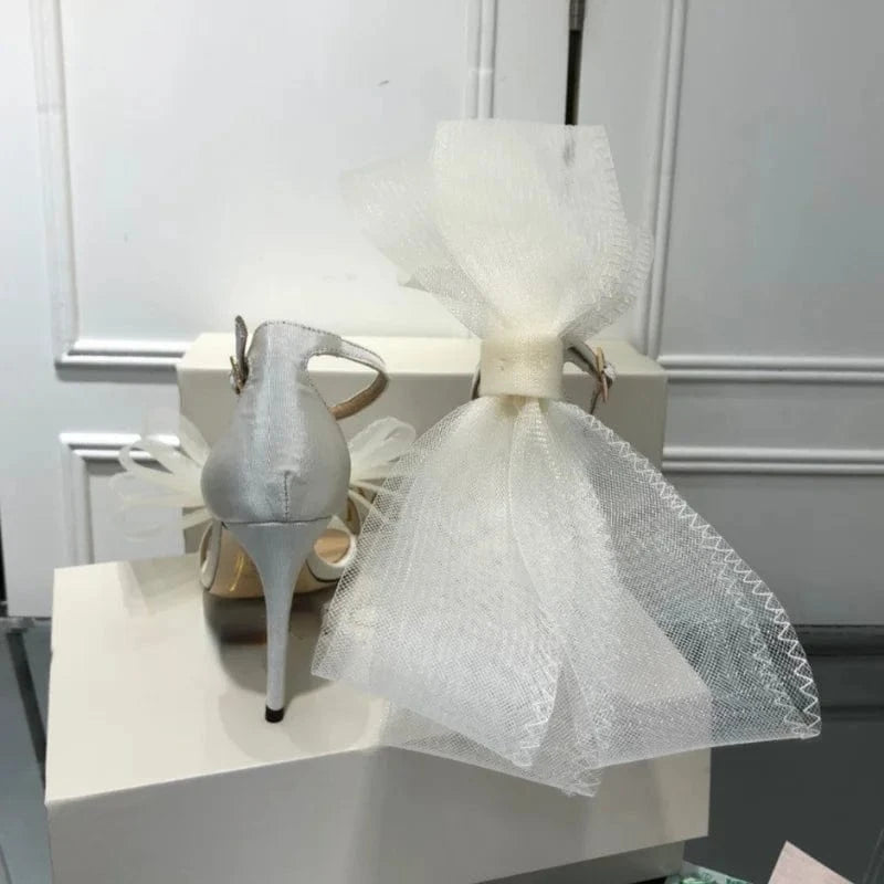 Detachable Bow Luxury Bride Wedding Shoes Stilettos Sexy White Big Bow Heels for Ladies