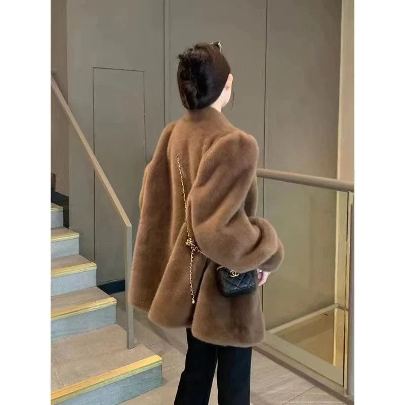 Dropshipping 2024 winter women clothing women Faux Mink Fur Trench Cozy Coat With Lapel For women Winter Outwear