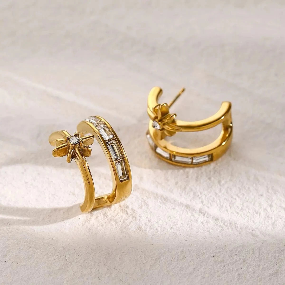 E1862 J & D Jewelry Fashion Earring Stud Post CZ Stainless Steel 18K Gold Green Stone Two layer C shape Star Stud