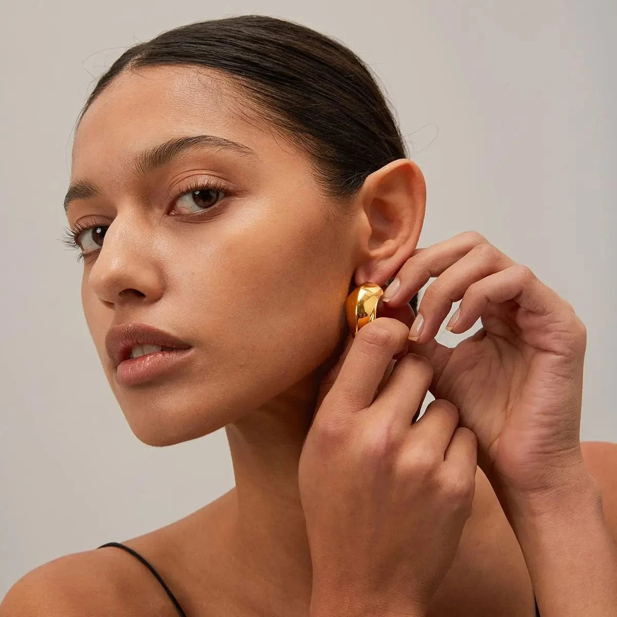 E1867 Clean Fit 18k Gold Plated Stainless Steel Statement Earrings Jewelry CC Shaped Chunky Earring Women