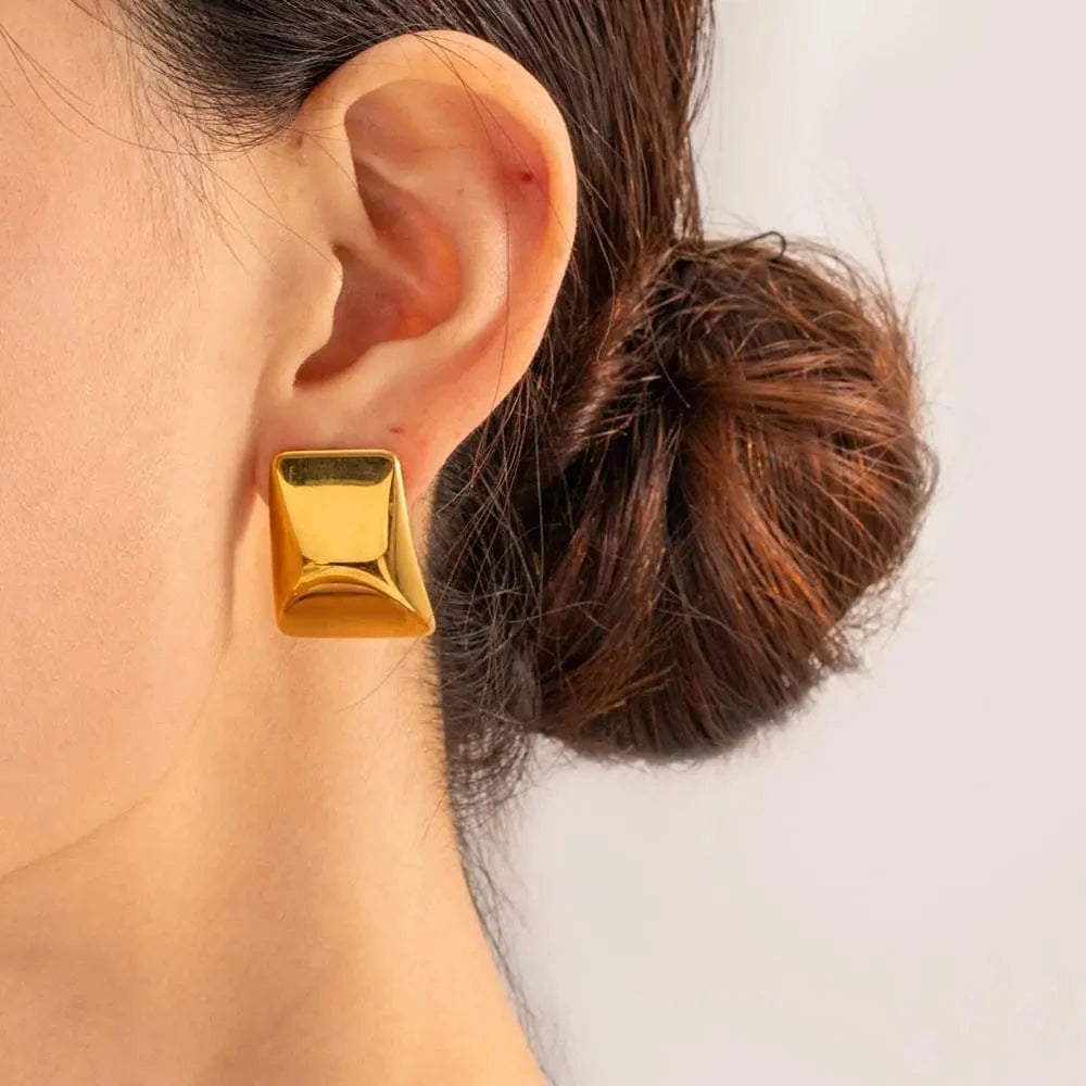 E1904 Luxury Geometric Earrings Women Stainless Steel 18K Gold Plated Smoothly Square Stud Earrings