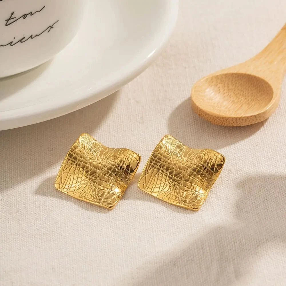 E2065 E2065 Waterproof 18K Gold Plated Square Crease Earring Stainless Steel Scratch Stud Earrings for Girls