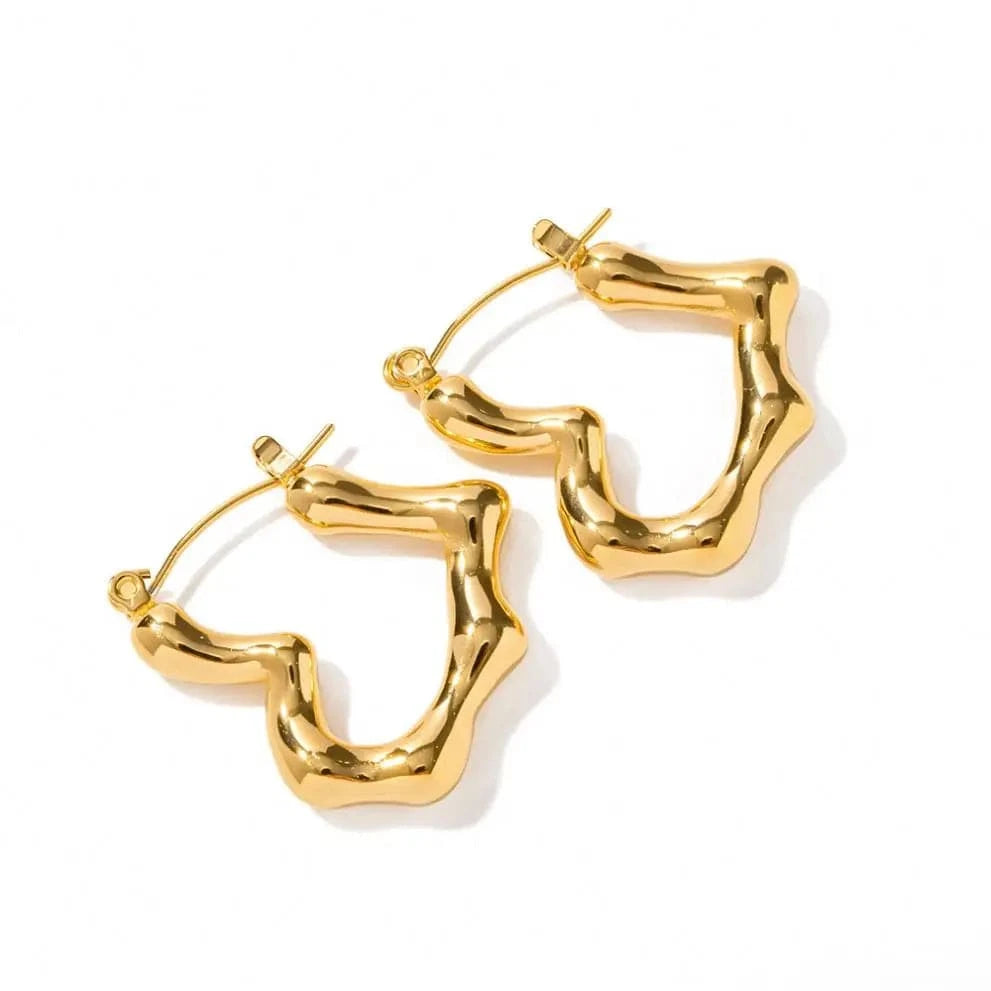 E2109 E2109 Charm Stainless Steel 18K Gold Plate Earrings Jewelry Bamboo Heart Stud Earrings for Women