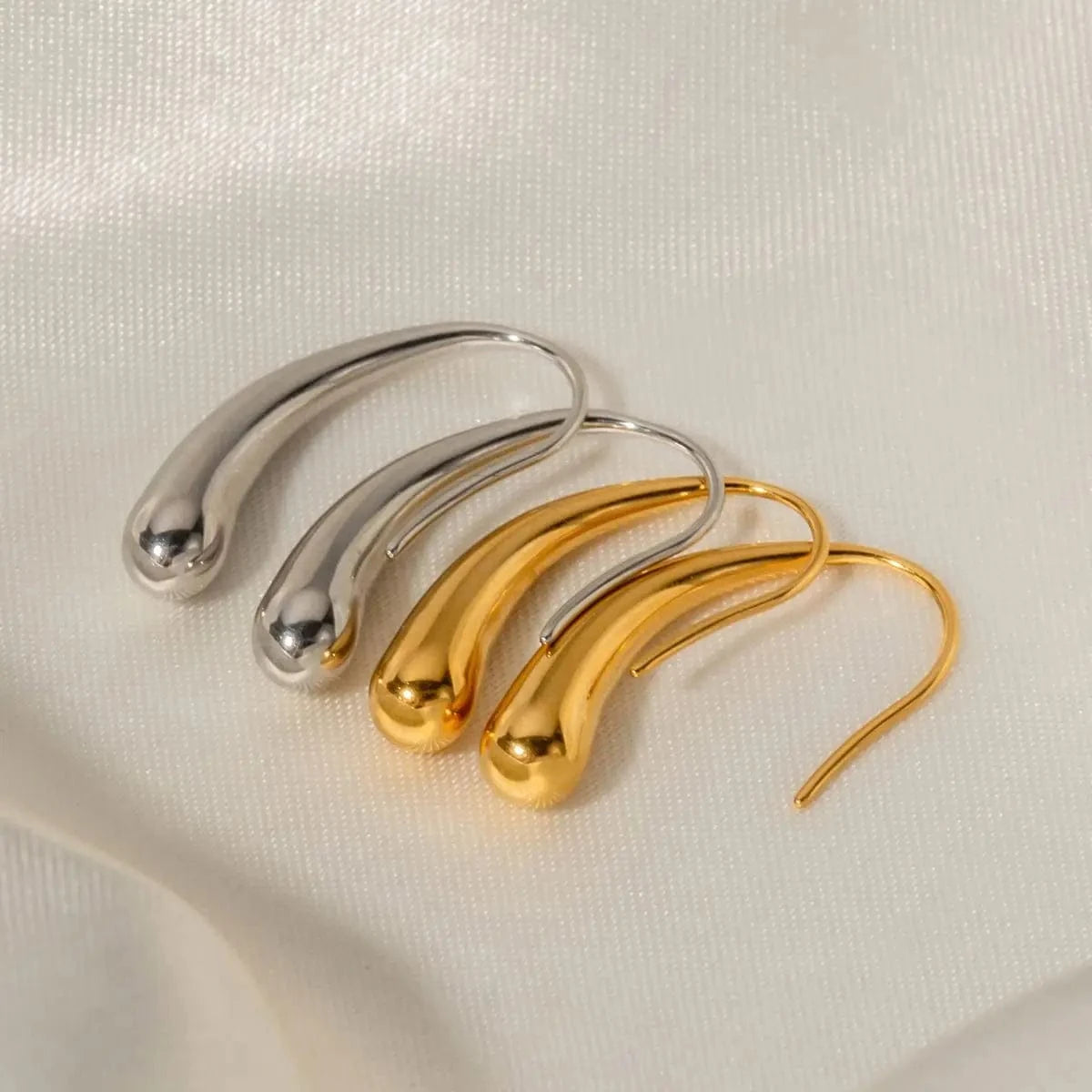 E2181 Waterproof 18K Gold Silver Plated Stainless Steel Hook Shape Piercing CC Hoop Earring For Women