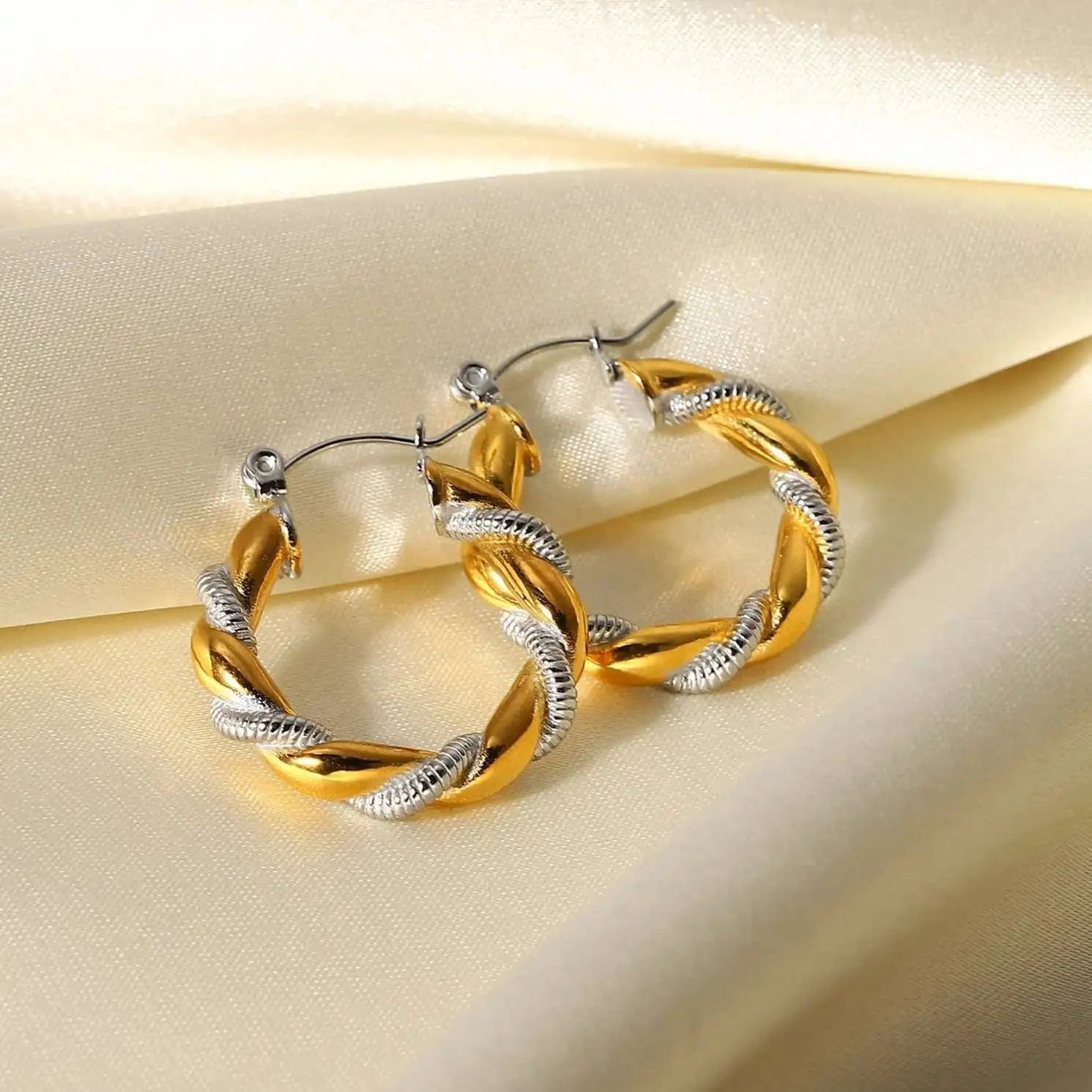 E2247 E2247 Waterproof Jewelry Stainless Steel Silver Croissant Earring Special Double Twisted Hoop Earring