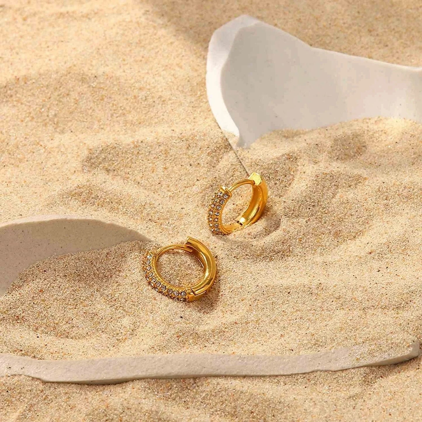 E2258 E2258 18K Gold Plated Clear Zircon Paved Hoop Earrings Waterproof Stainless Steel Zircon Huggie Earring