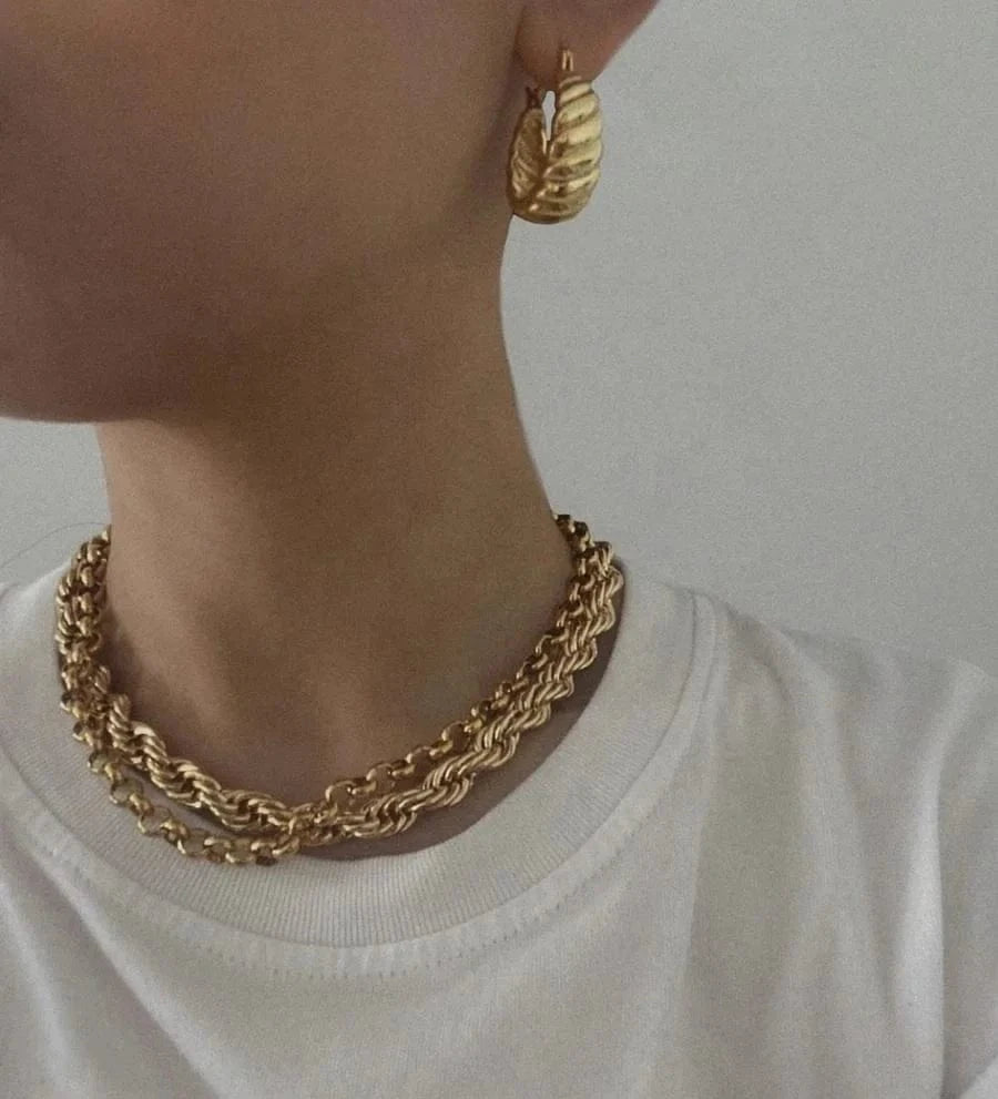 E2260 E2260 Stylish C Shape Croissant Earrings 18K Gold Plated Stainless Steel Twist Croissant Hoop Earring Women Jewelry