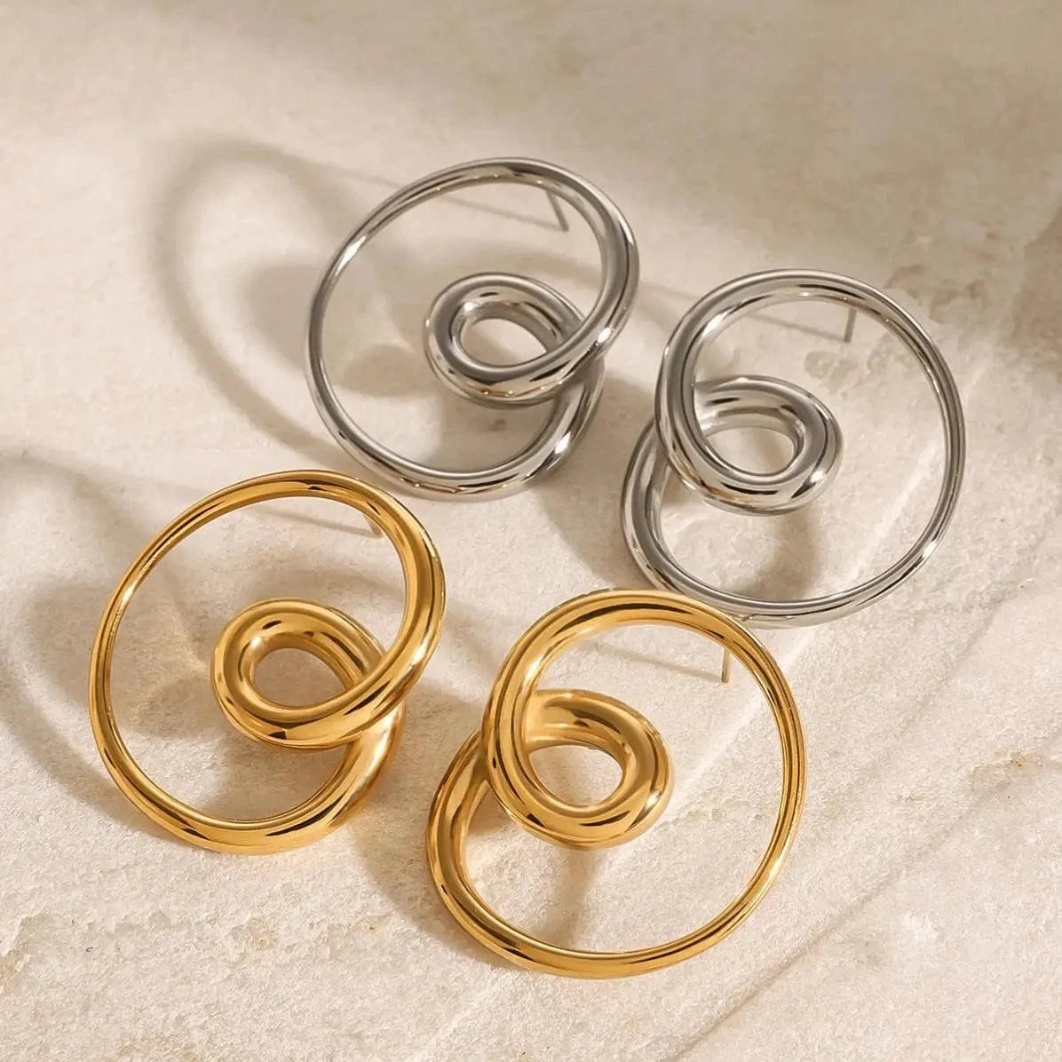 E2409 Unique Jewelry Style 18k Gold Stainless Steel Versatile Heart Spin Earrings