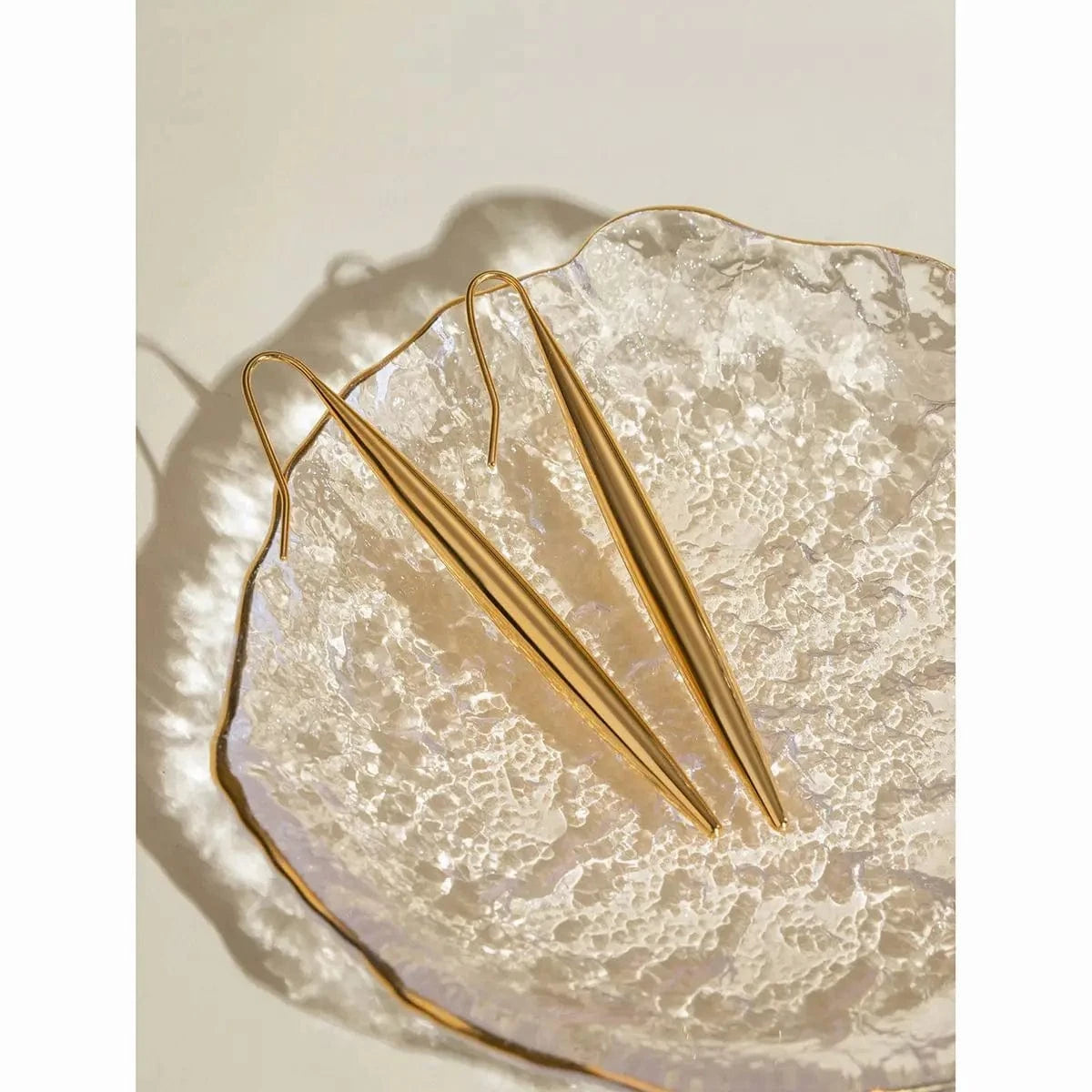E2699 E2699 18K Gold Plated Stainless Steel Gold-colored Wolf Tooth Earrings