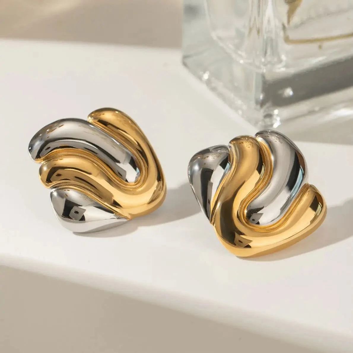 earrings Trendy / E2578 Two-tones Irregularity Earring