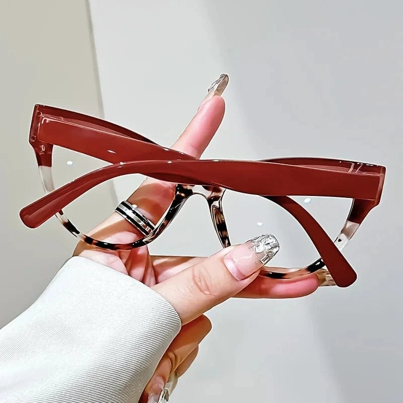 Elegant Cat Eye Reading Glasses with Metal Hinge - Minimalist Color Block Design, Fashion Presbyopic Eyewear +1.0 to +4.0