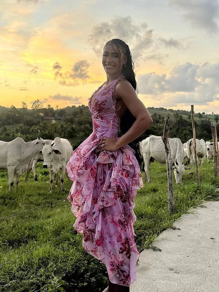 Elegant Women's Halter Floral Print Maxi Dress High Slit Flowy Summer Party Wear Fashionable Ruched Bodice Deep V-Neck Design