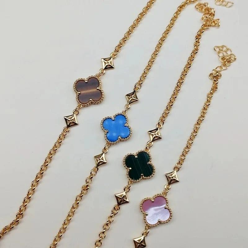 European and American fashion Lucky Clover bracelet personalized all-match shell agate jewelry exquisite birthday gift