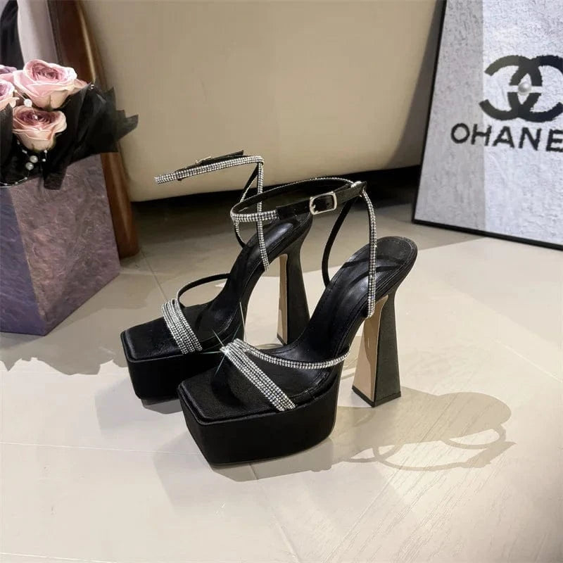 European and American new diamond belt thick heel waterproof platform model catwalk night high heels 2024