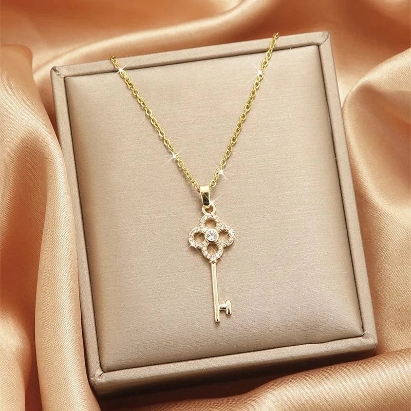 fashion / 19 Luxury Shiny Stainless Steel 18k Gold Zircon Heart Butterfly Pendant Necklace Women Boutique Pearl Flower Leaf Necklace for Gift