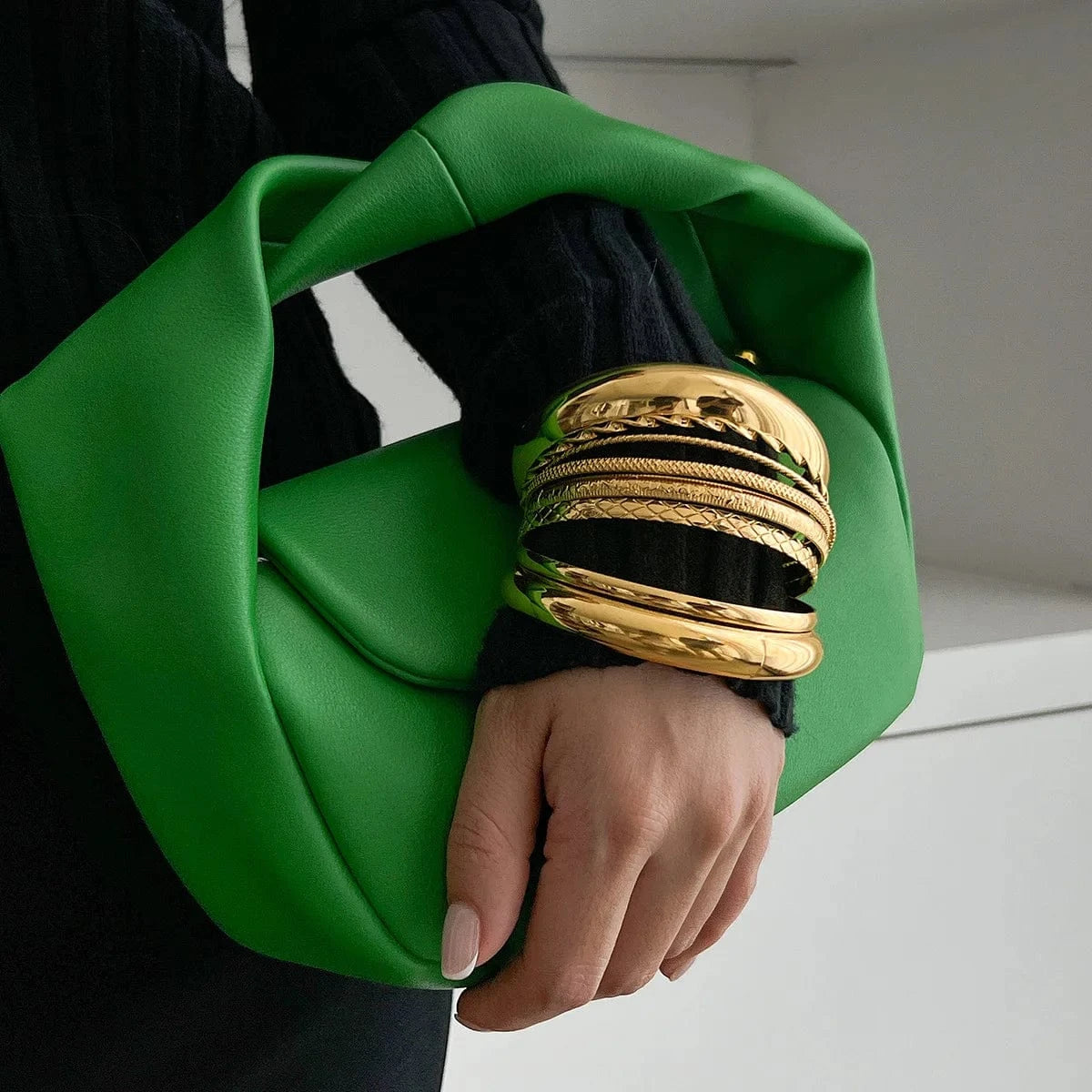 FASHIONABLE BANGLE / 6cm / 4 2024 New Arrival Fashion Cheap Wholesale stacked metal wide bracelets with simple personalized round punk women bracelet sets