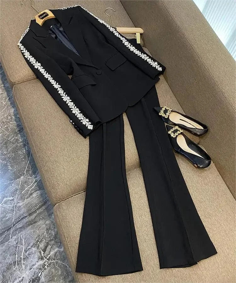Fine Workmanship Designed Rhinestone Shoulder Sleeve Lady Office Wear Single Button Blazer Flared Pants 2 Pieces Sets Women