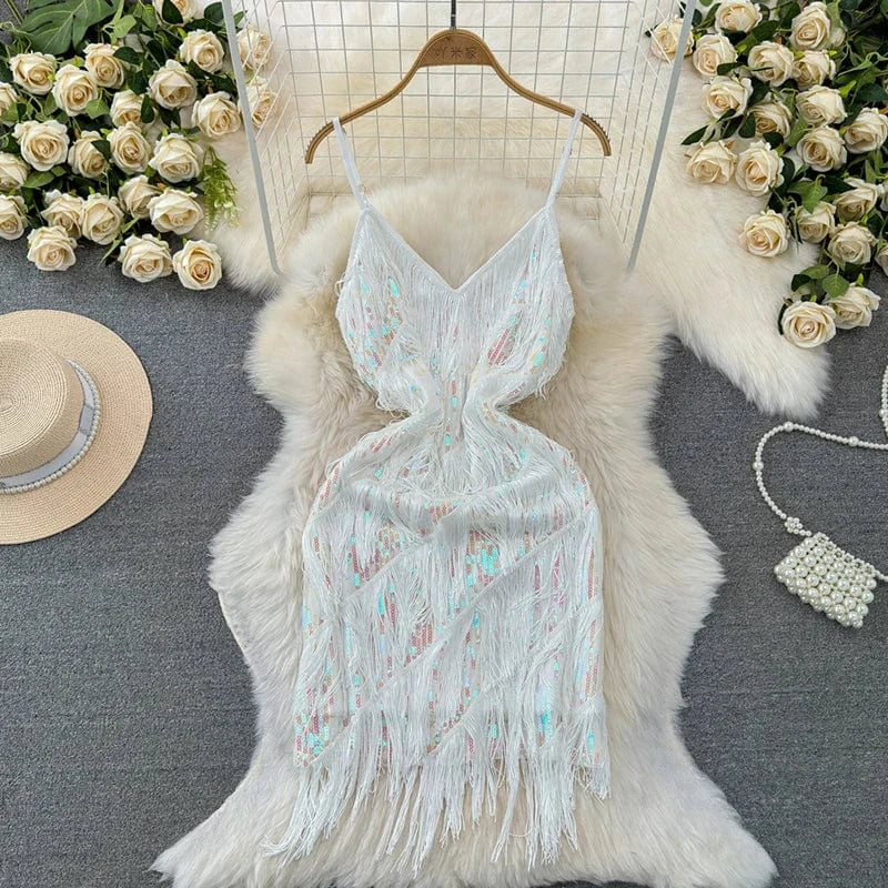 Free / White Latin Dance Dress Women Sequined Tassel V-neck Bodycon Mini Party Dresses Solid Color Luxury French Clubwear Straps Dress