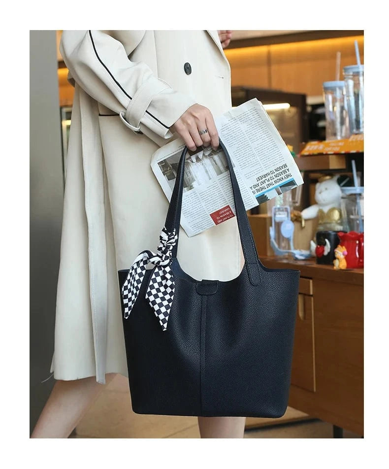 Genuine Leather Designer Luxury Bag Large Capacity Fashionable Casual Shoulder Bag Commuting work handbag for women office