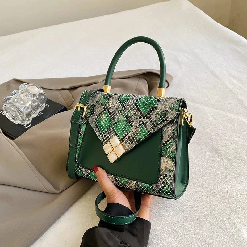 Green Wholesale New Fashion Handbags 2024 Light Lady Snake Pattern Square Bags Lady Design Purses For Woman