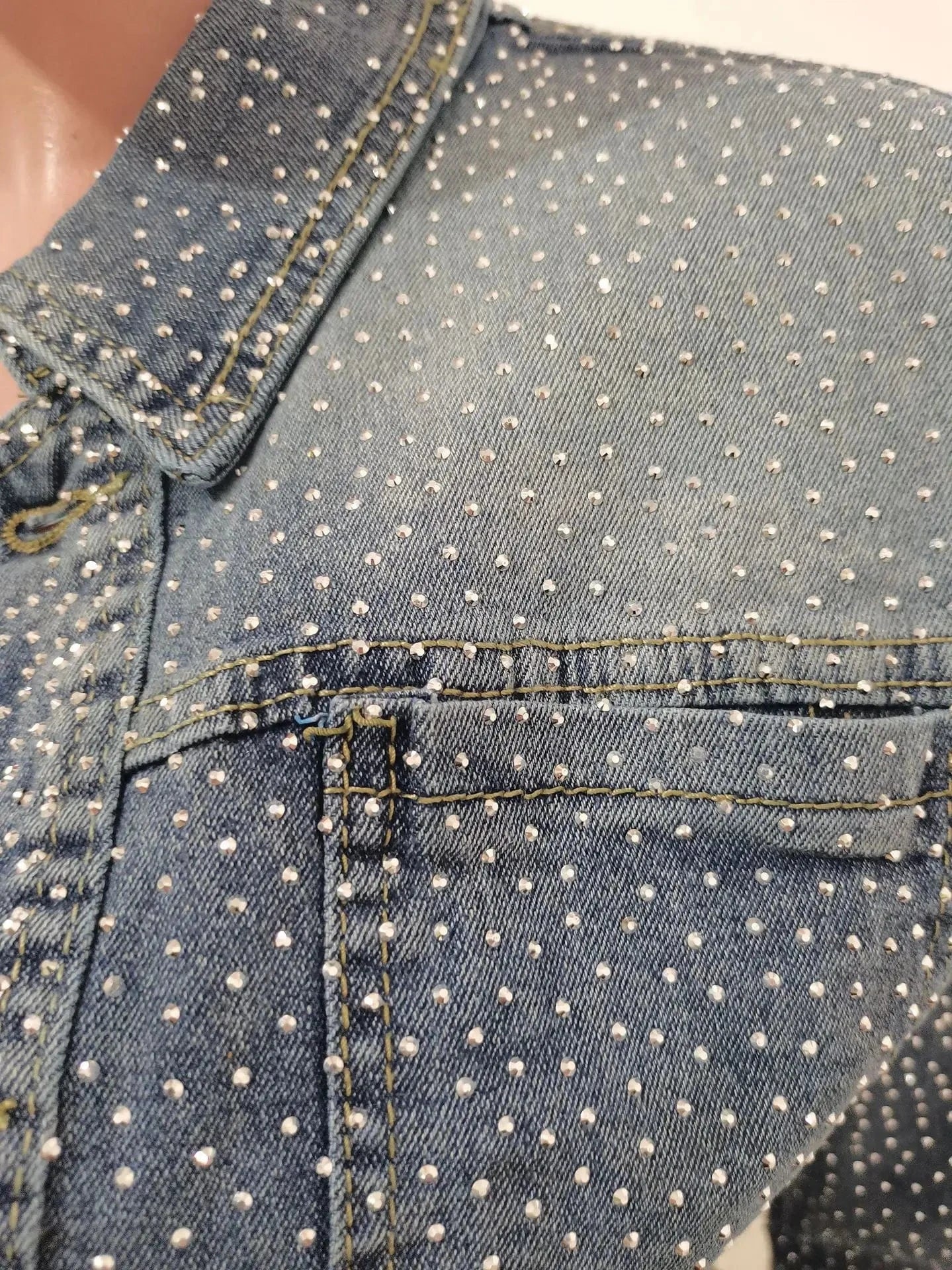 GX7510A Fashion 2024 Denim Women Casual Denim Street Wear Long Sleeve Cropped Jacket and Rhinestone Shorts 2 Piece Set