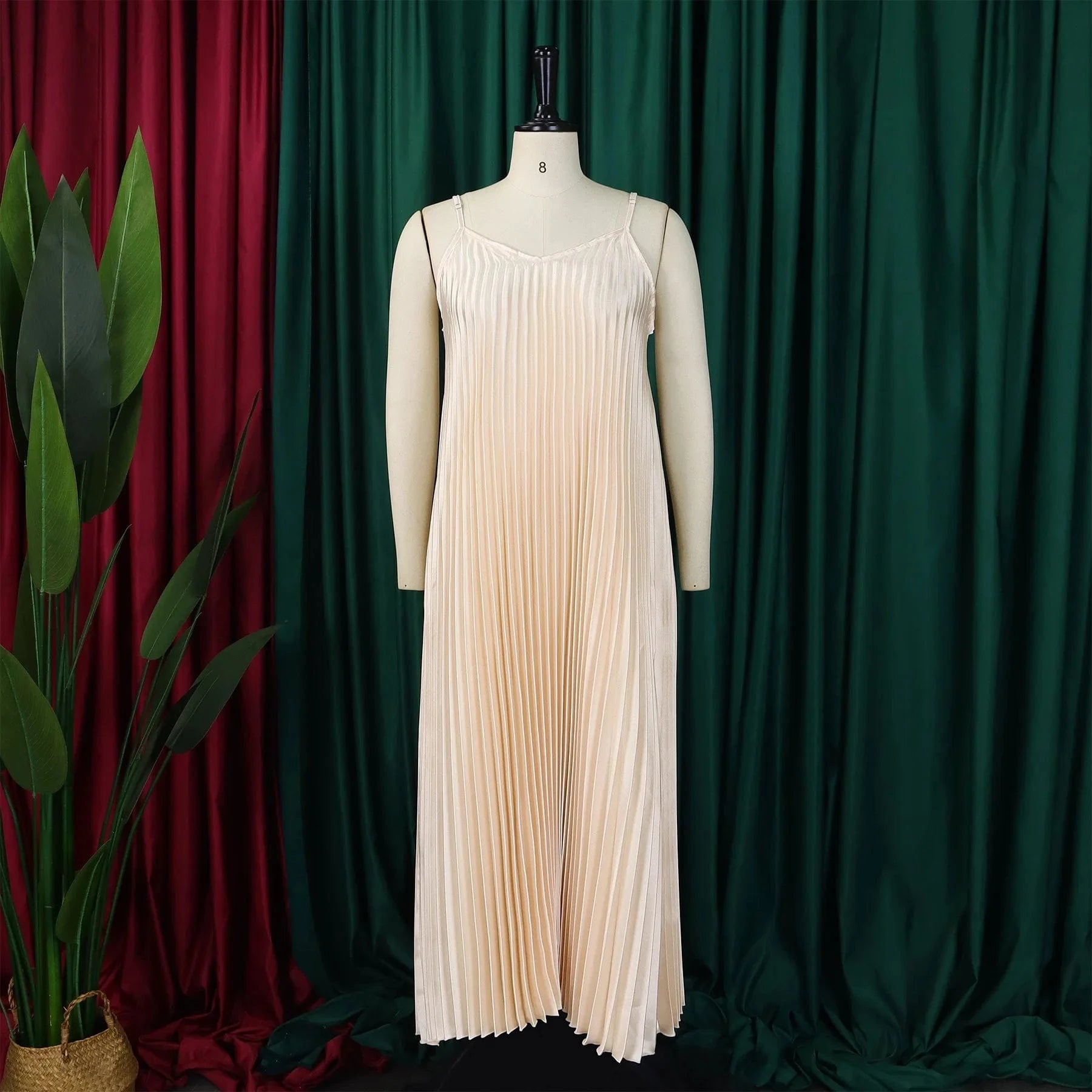 GX8571 Boutique 2024 Fashion Clothing Women Maxi Dress Sleeveless V-neck Spaghetti Strap Elegant Long Loose Pleated Dresses