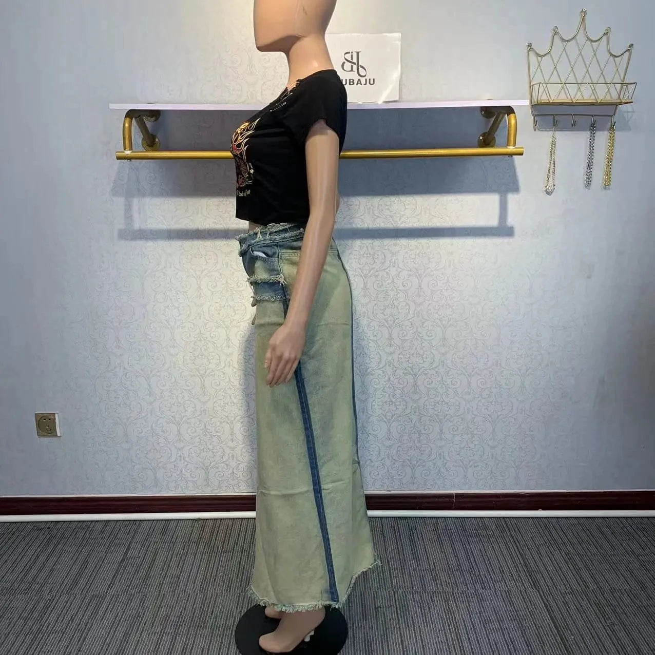 Harajuku Patchwork Denim Long Skirt For Women 2024 New Split Button Raw Hem Jean Skirt