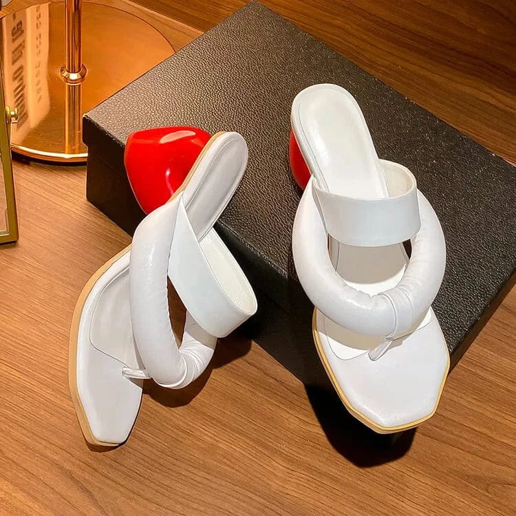 Heart New Anti-Slip Celebre Sandale De Marque Square Toe Thong 2022 Heels for Ladies and Women
