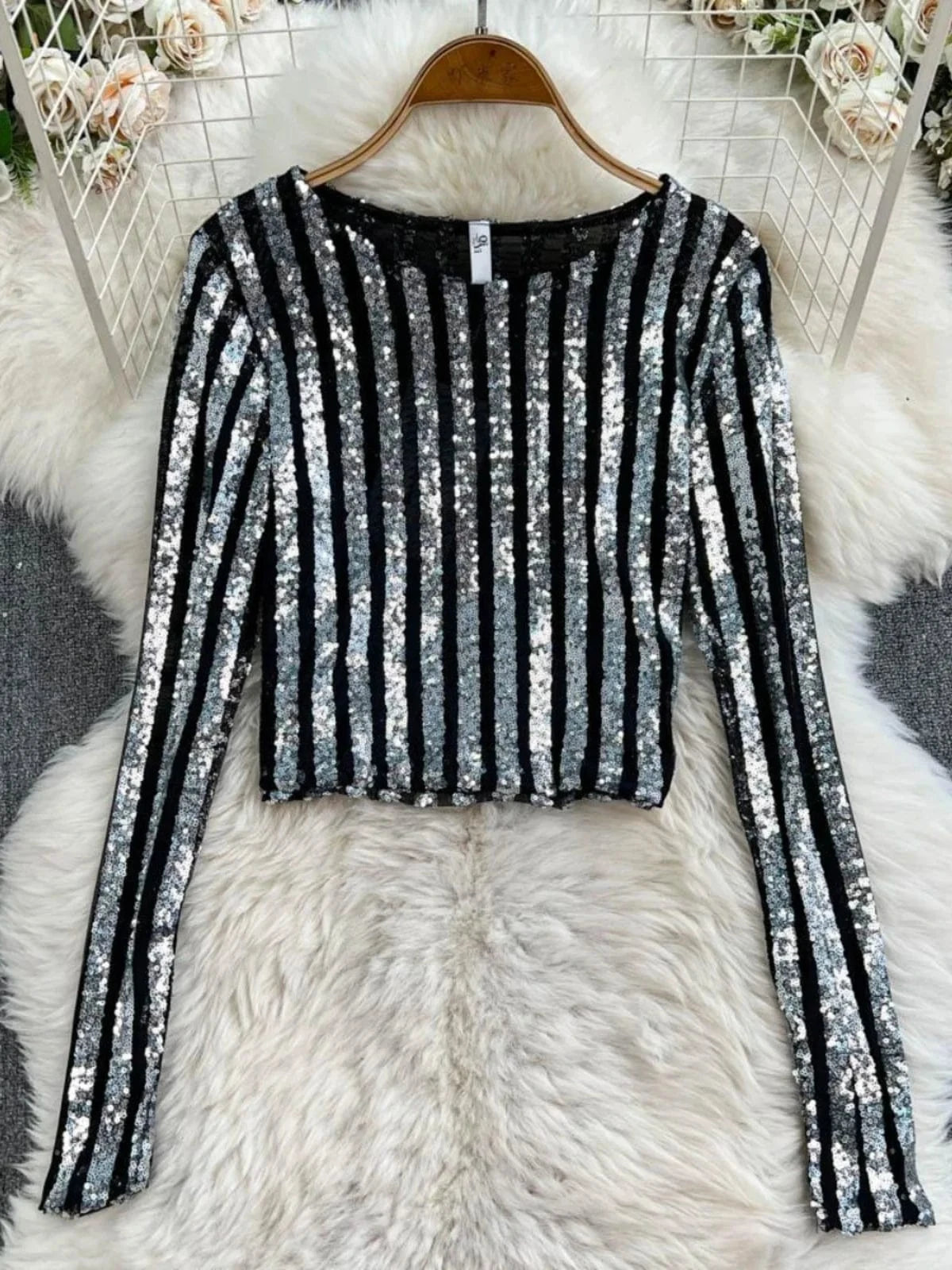 High-End Heavyweight Sequin Splice Me Long Sve round Ne T-irt Women's Spring Summer New Slimming Top Korean Sle
