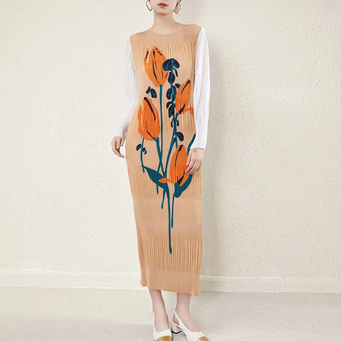 High Quality 2024 Pleated Stretch Plus Size Women's Long Sleeve Long Dress Fashionable Pleated Miyake Print Women's Casual Dress