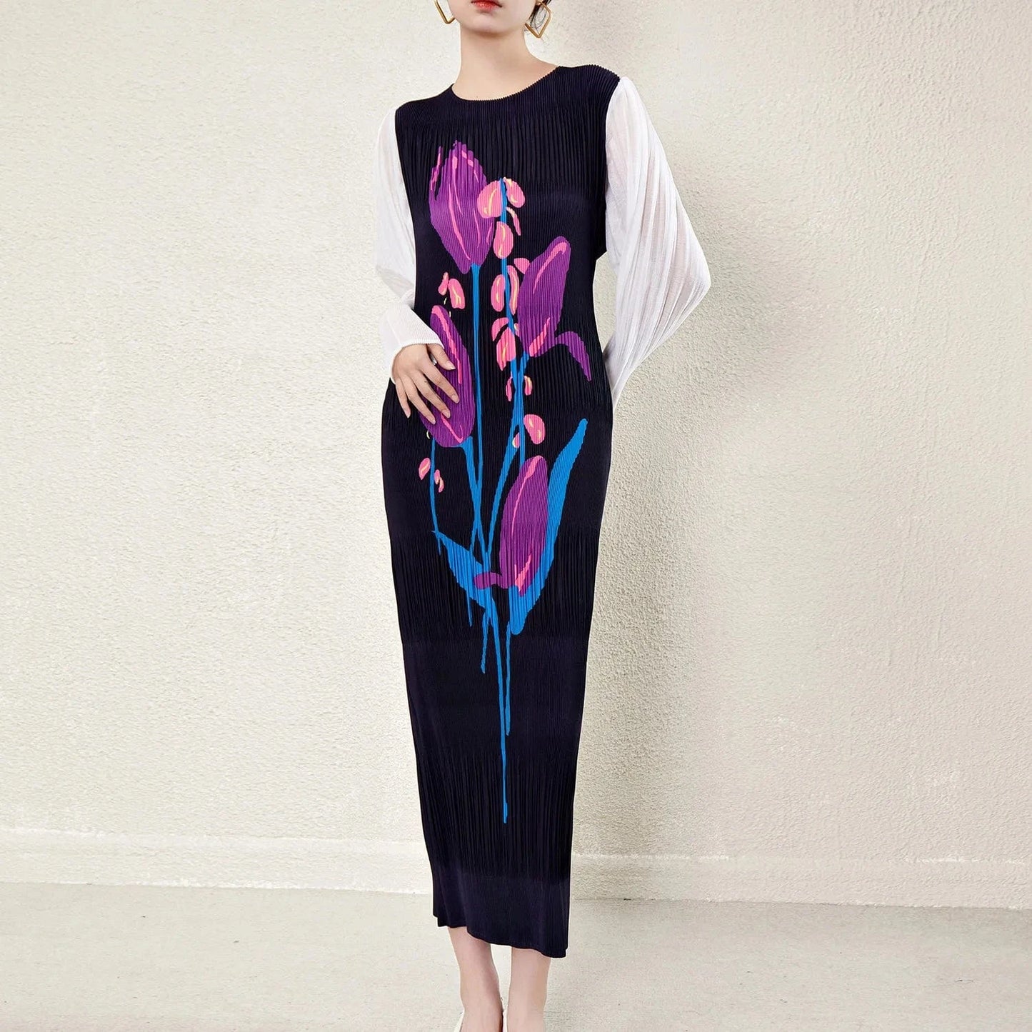 High Quality 2024 Pleated Stretch Plus Size Women's Long Sleeve Long Dress Fashionable Pleated Miyake Print Women's Casual Dress